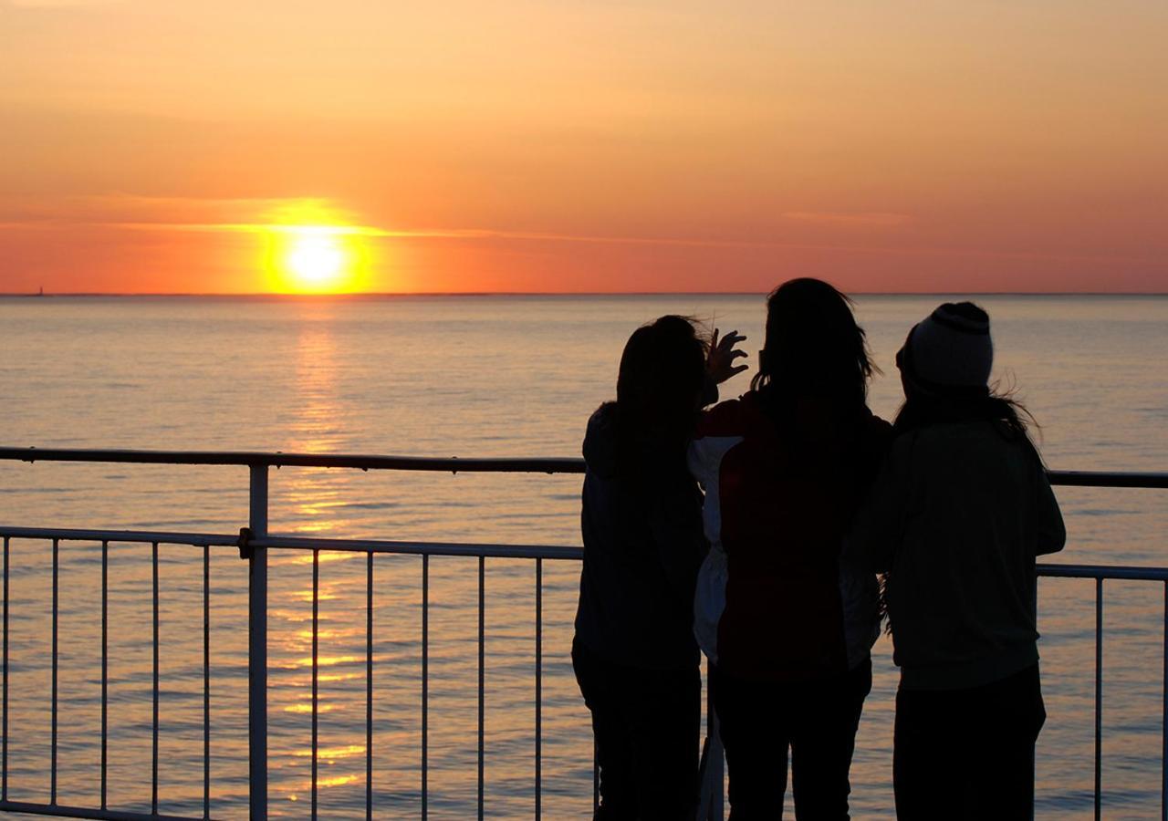 Viking Line Ferry Gabriella - One-Way Journey From Stockholm To Helsinki Hotel Ngoại thất bức ảnh