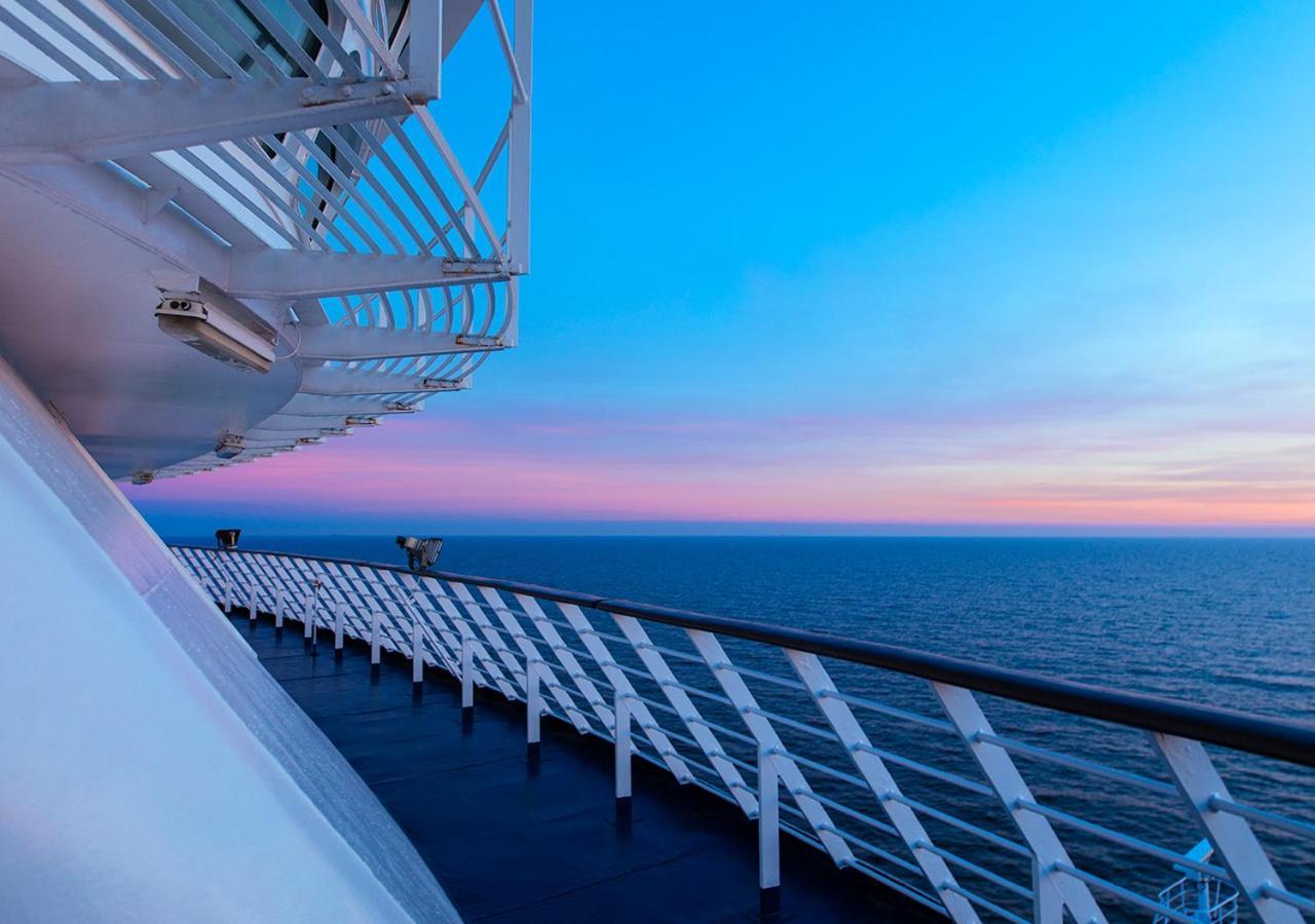 Viking Line Ferry Gabriella - One-Way Journey From Stockholm To Helsinki Hotel Ngoại thất bức ảnh