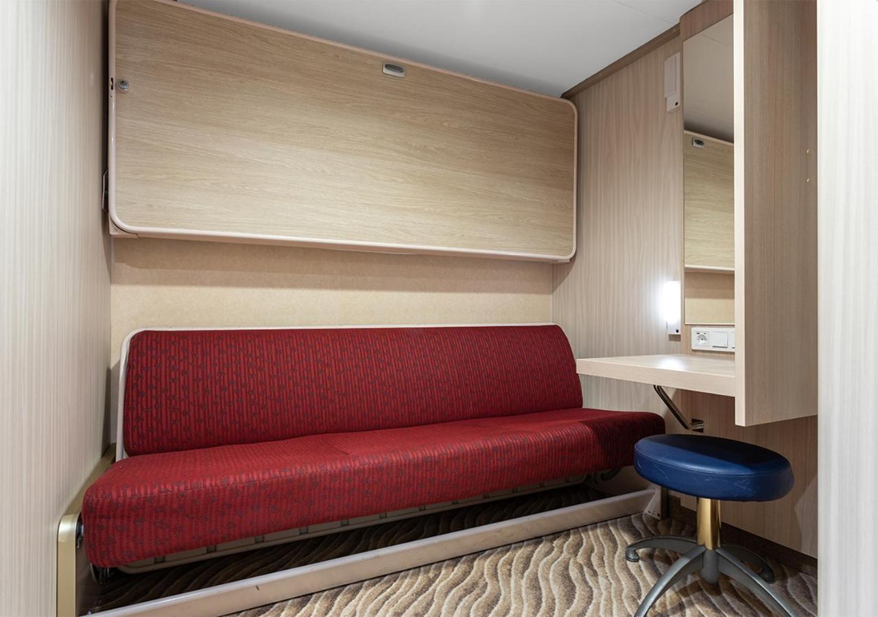 Viking Line Ferry Gabriella - One-Way Journey From Stockholm To Helsinki Hotel Phòng bức ảnh
